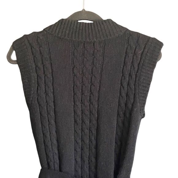 Twenty One Black Sleeveless Open Cardigan withh Button Detail and Belt. Small - Picture 5 of 8